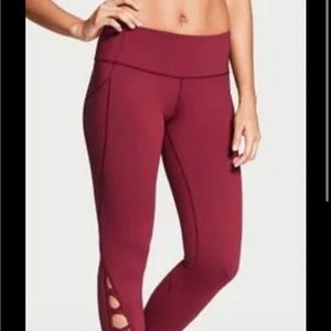 VS Sport Knockout Capri Bundle